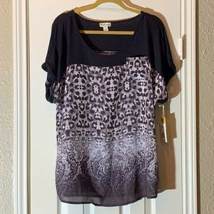World Unity Black and White Graphic T-shirt